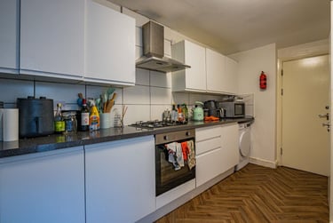 6 bed house, Moy Road, Plasnewydd, Cardiff, CF244TF - Image 3